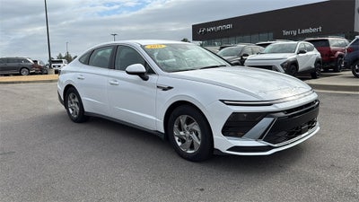 2025 Hyundai SONATA SE