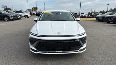 2025 Hyundai SONATA SE