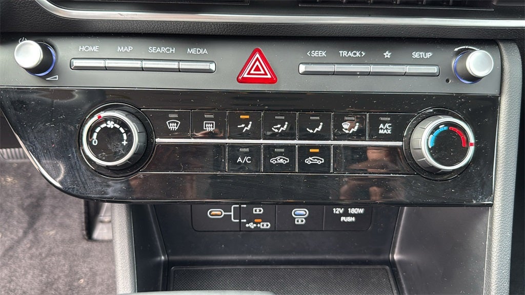 2025 Hyundai SONATA SE