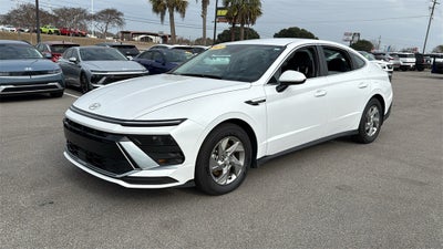 2025 Hyundai SONATA SE