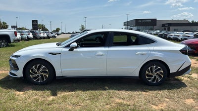 2026 Hyundai SONATA HYBRID Blue