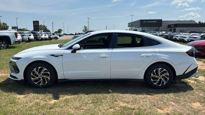 2026 Hyundai SONATA HYBRID Blue