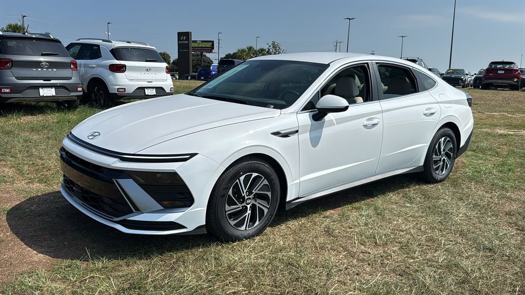 2026 Hyundai SONATA HYBRID Blue