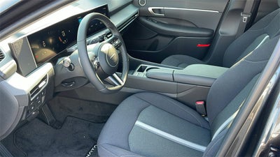 2025 Hyundai SONATA HYBRID SEL