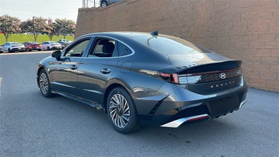 2025 Hyundai SONATA HYBRID SEL