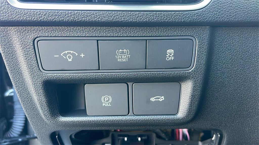 2025 Hyundai SONATA HYBRID SEL