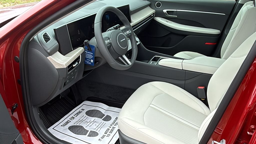 2026 Hyundai SONATA HYBRID SEL