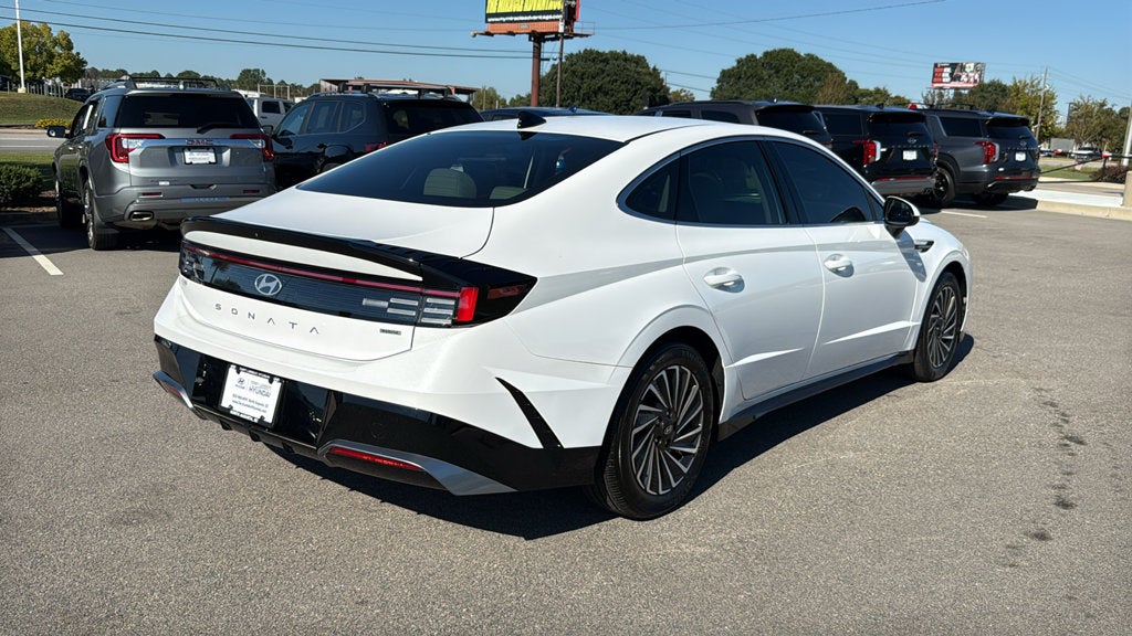 2024 Hyundai SONATA HYBRID SEL