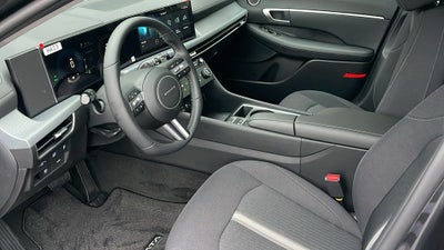 2025 Hyundai SONATA HYBRID SEL