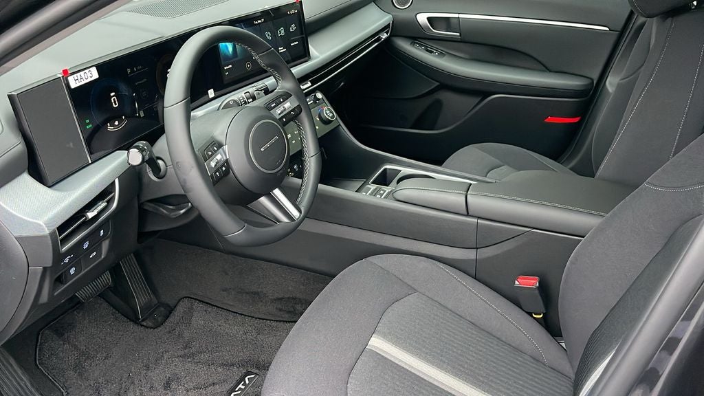 2025 Hyundai SONATA HYBRID SEL
