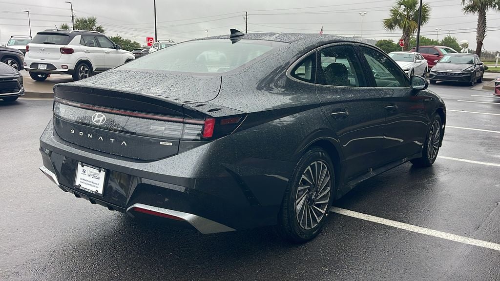 2025 Hyundai SONATA HYBRID SEL