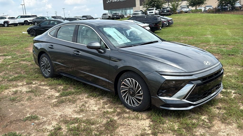 2026 Hyundai Sonata Hybrid
