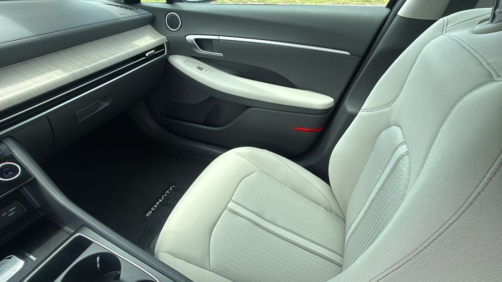 2026 Hyundai SONATA HYBRID SEL