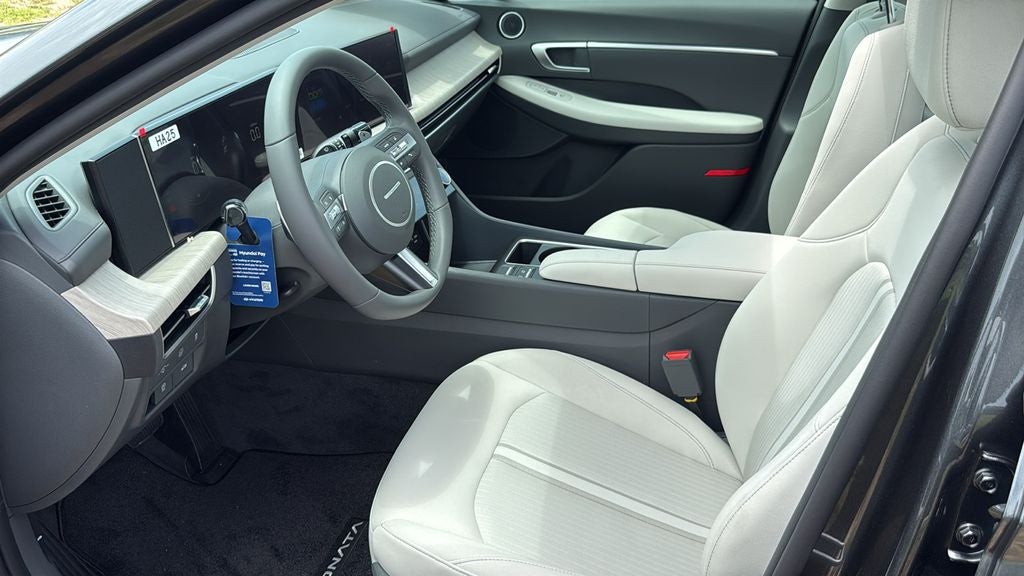 2026 Hyundai SONATA HYBRID SEL