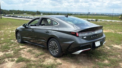 2026 Hyundai SONATA HYBRID SEL