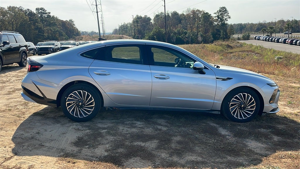 2026 Hyundai SONATA HYBRID Limited