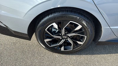 2025 Hyundai SONATA SEL