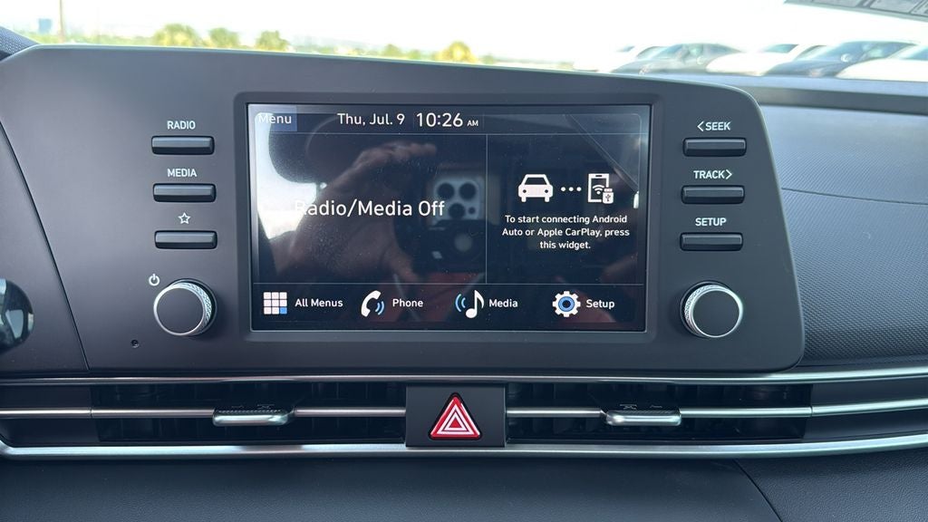 2026 Hyundai ELANTRA SE