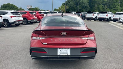 2025 Hyundai ELANTRA SEL Sport