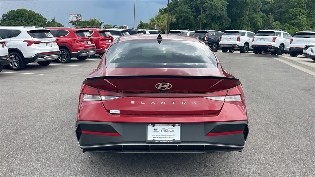 2025 Hyundai ELANTRA SEL Sport