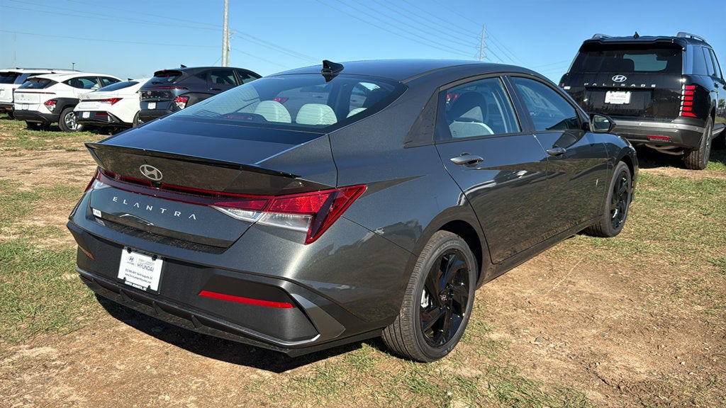 2026 Hyundai ELANTRA SEL Sport Plus