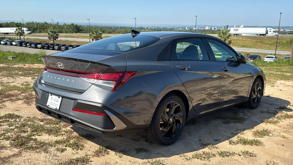 2026 Hyundai ELANTRA SEL Sport Plus
