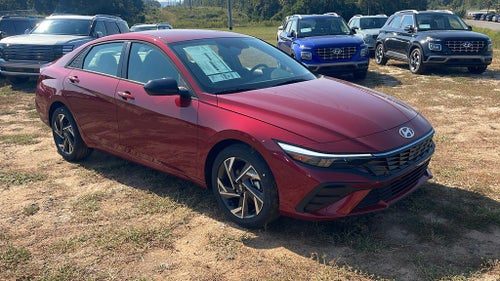 2025 Hyundai ELANTRA SEL Sport