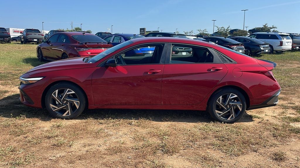 2025 Hyundai ELANTRA SEL Sport