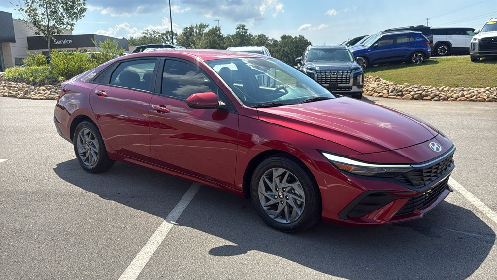 2024 Hyundai Elantra Blue