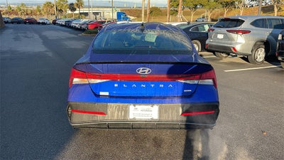 2025 Hyundai ELANTRA HYBRID SEL Sport