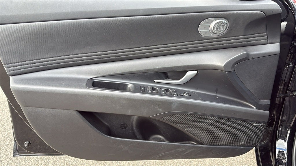 2024 Hyundai ELANTRA HYBRID Limited