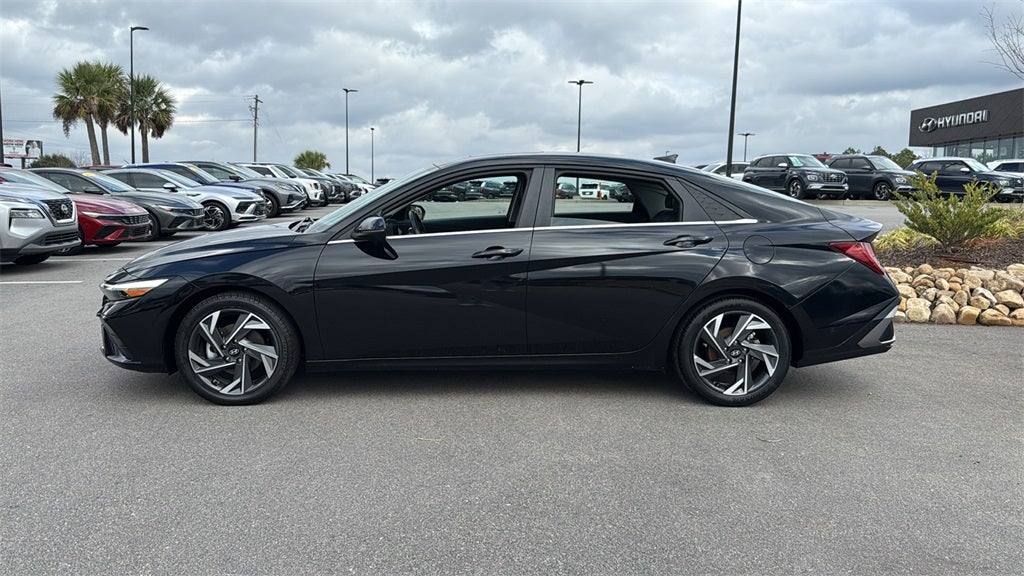2024 Hyundai ELANTRA HYBRID Limited