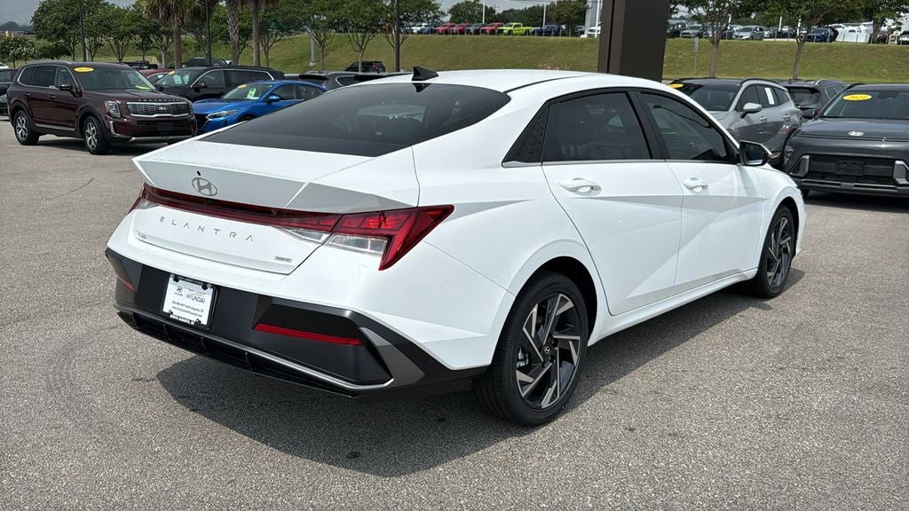 2026 Hyundai ELANTRA HYBRID Limited