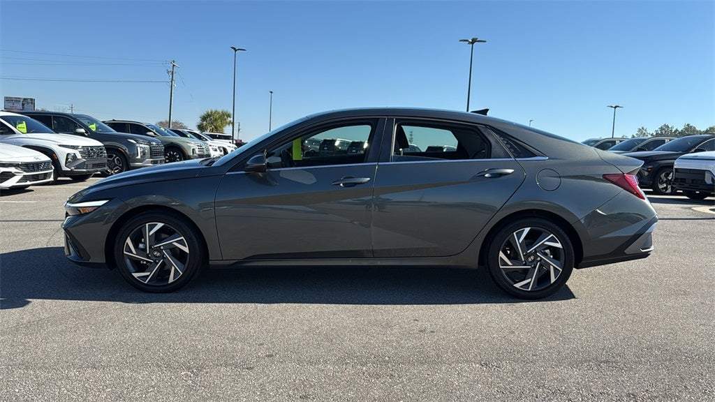 2025 Hyundai ELANTRA HYBRID Limited