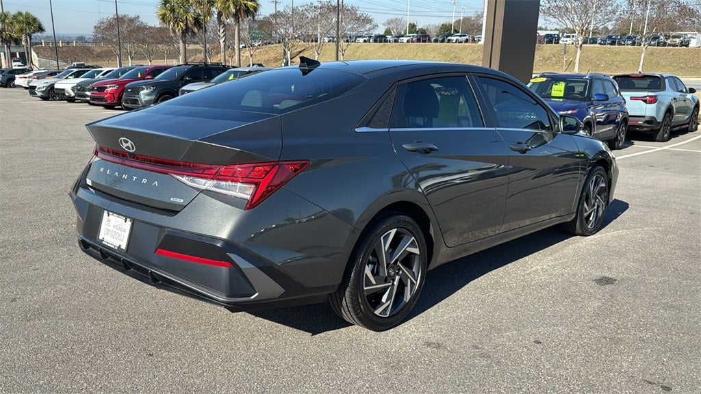 2025 Hyundai ELANTRA HYBRID Limited