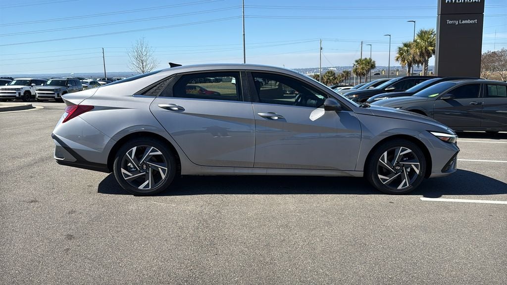 2026 Hyundai ELANTRA HYBRID Limited