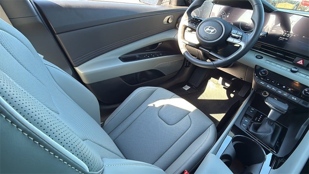 2026 Hyundai ELANTRA HYBRID Limited