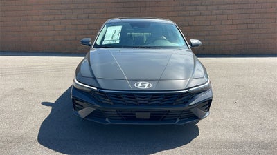2025 Hyundai ELANTRA Limited