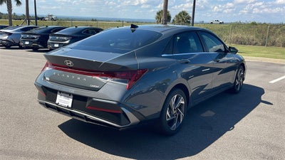2025 Hyundai ELANTRA Limited