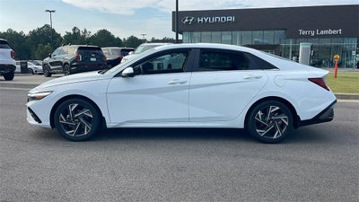 2025 Hyundai ELANTRA Limited