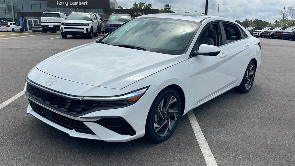 2025 Hyundai ELANTRA Limited