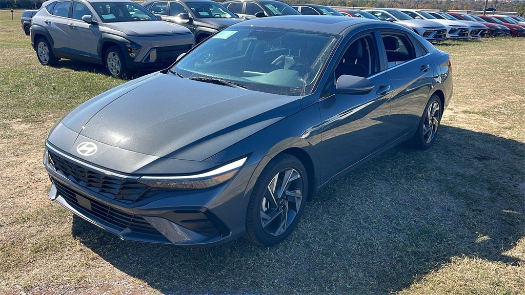 2026 Hyundai ELANTRA Limited