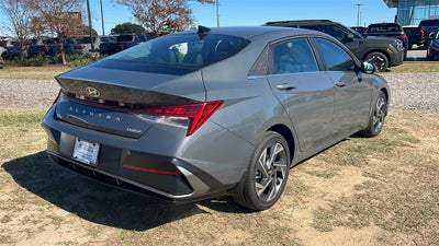 2026 Hyundai ELANTRA Limited