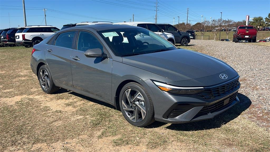 2026 Hyundai ELANTRA Limited