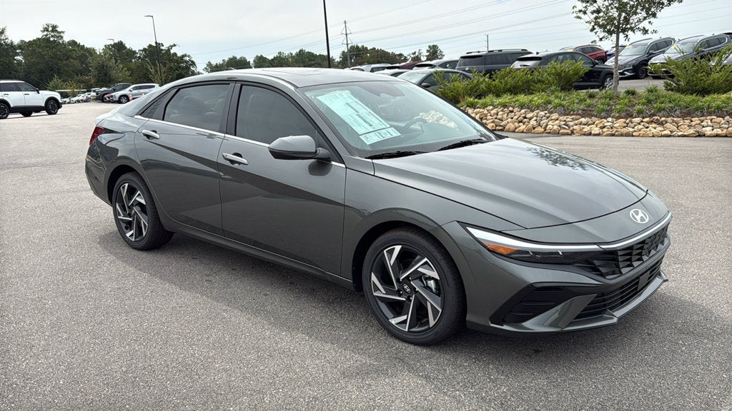 2026 Hyundai ELANTRA Limited