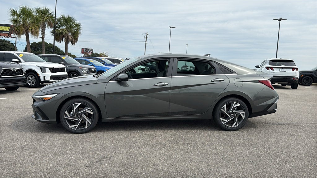 2026 Hyundai ELANTRA Limited