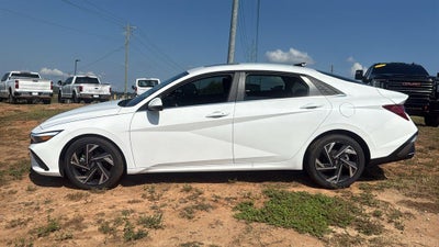 2026 Hyundai ELANTRA Limited