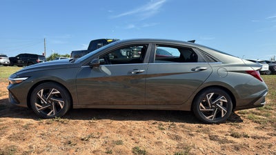 2026 Hyundai ELANTRA Limited