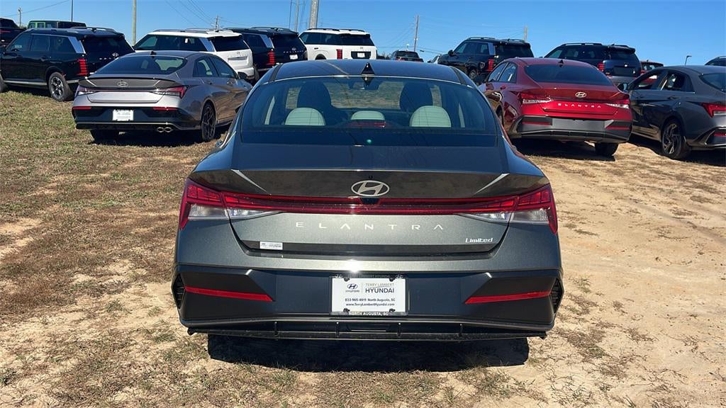 2026 Hyundai ELANTRA Limited