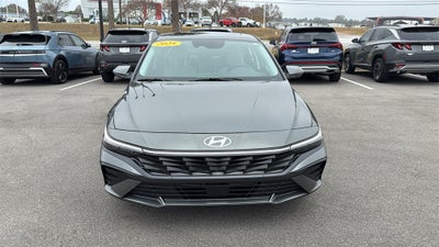 2025 Hyundai ELANTRA Limited